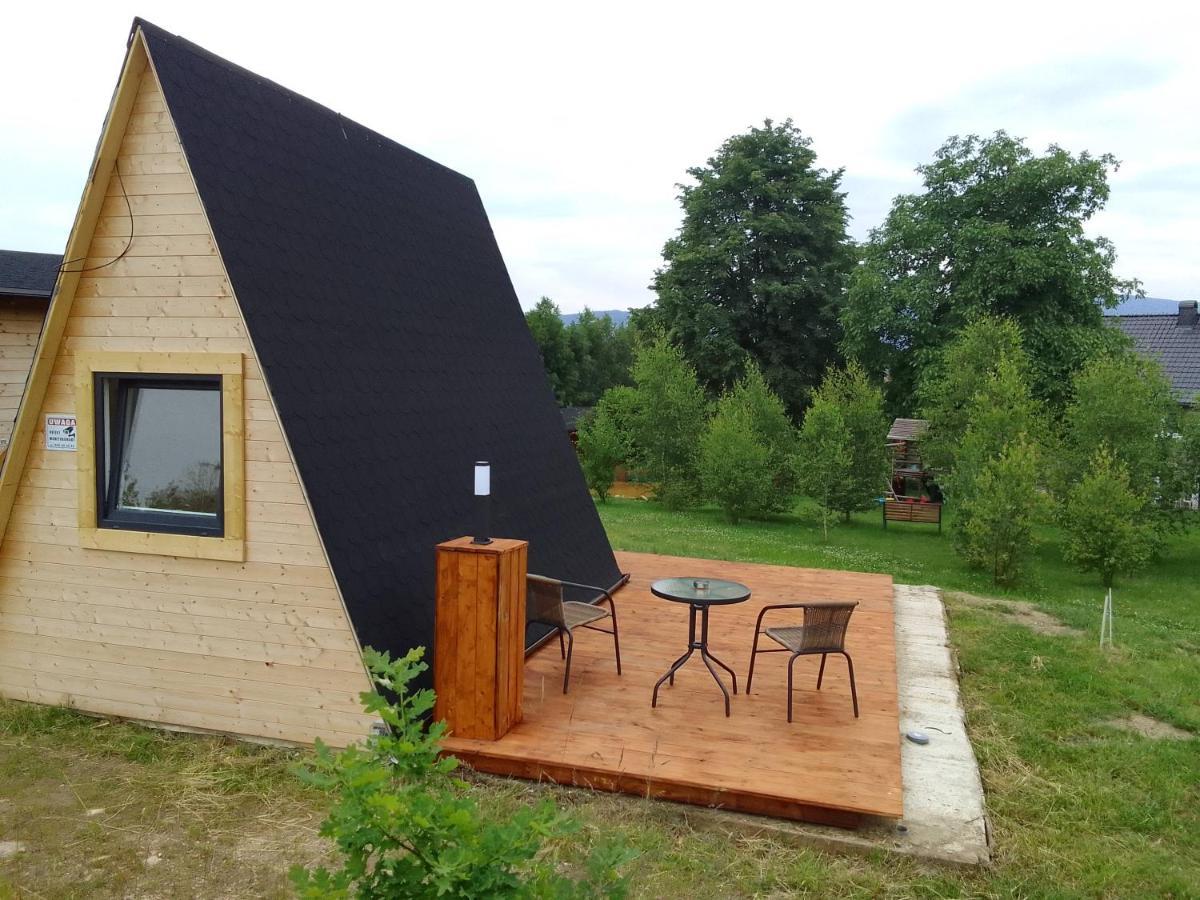 Szalas W Gorach Izerskich, Blisko Swieradow Zdroj I Zamek Czocha, Agroturystyka, Ogrzewanie, Klimatyzacja , Plac Zabaw, Ognisko Z Rusztem I Kijkami, Zywe Zwierzeta, Latem Basen Mirsk Exteriér fotografie